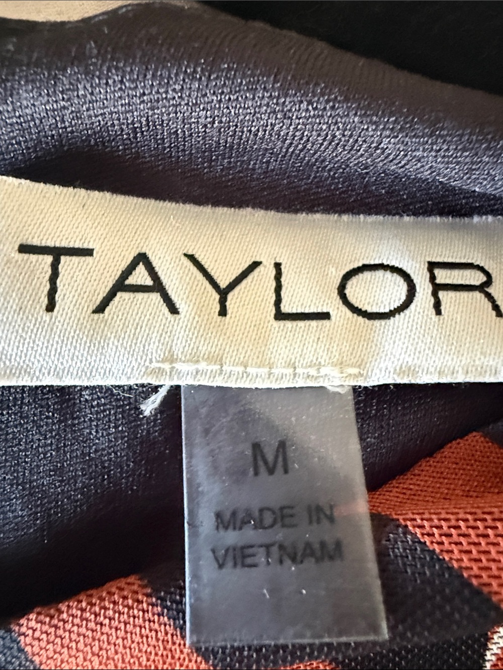 Taylor Mesh Rouched Side Slit Dress - Picture 4 of 5